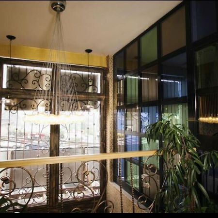 ホテルGolden Bed Addis エクステリア 写真