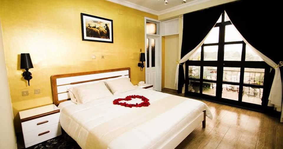 ホテルGolden Bed Addis エクステリア 写真